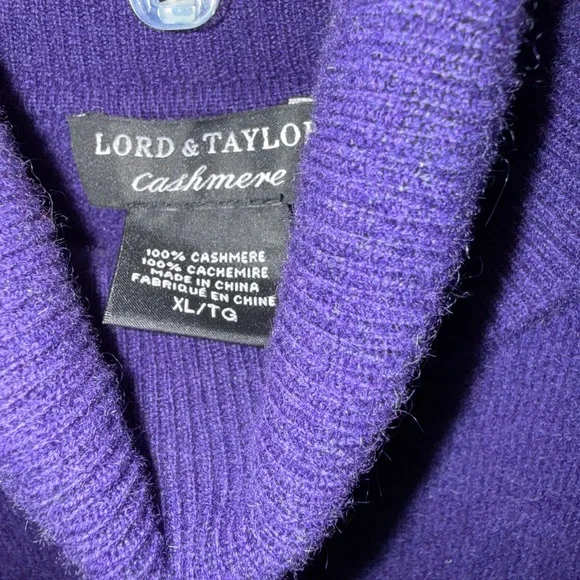 Cashmere Lord & Taylor Deep Purple Turtleneck Sweater - Picture 1 of 11